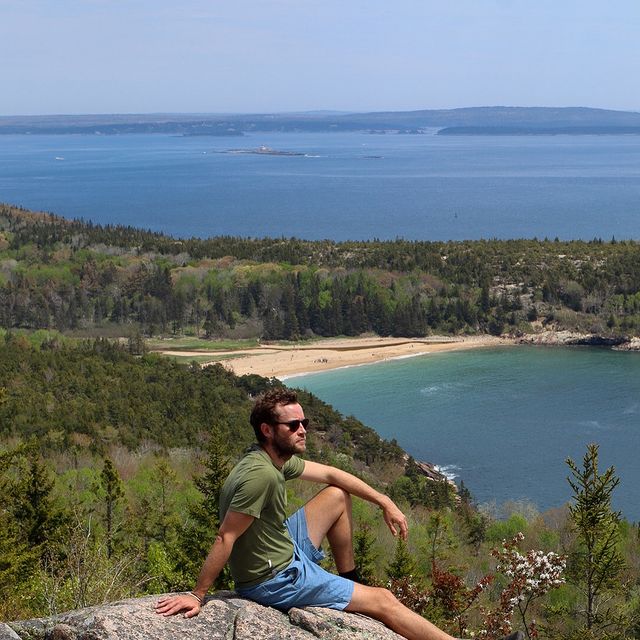 Acadia National Park et environsð²â¨

Mes spots prÃ©fÃ©rÃ©s :
1. Vue sur Sand Beach depuis Gorham Mountain
2. Flying Mountain Hiking Trail 
3. La presquâÃ®le de Bailey Island
4. Glace Ã  Southwest Harbor 
5. Le panorama de Mount Battie 

#maine #visitmaine #acadianationalpark #acadianps #acadiamaine #gorhammaine #baileyisland #mountbattie #southwestharbor